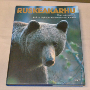 Erik S. Nyholm Ruskeakarhu